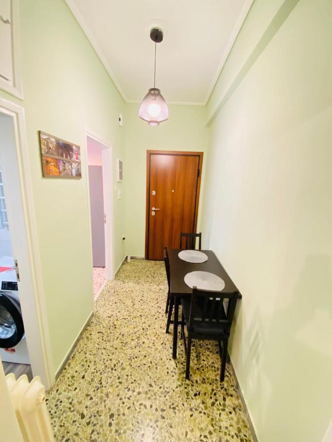 Studio 32m2 Nefitou Metaxa Atene Esterno foto