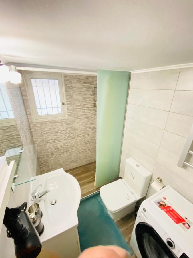 Studio 32m2 Nefitou Metaxa Atene Esterno foto