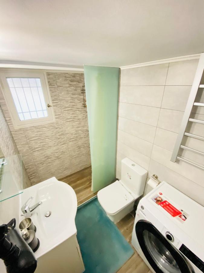 Studio 32m2 Nefitou Metaxa Atene Esterno foto
